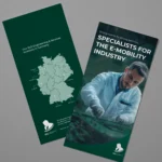 Mock-up eines englischen RLE Engineering & Services Flyers mit Standortkarte Deutschlands und Branchenmotiv. Professionelles Werbematerial zur Präsentation von RLE Engineering & Services Lösungen im Bereich E-Mobility