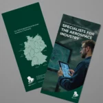 Mock-up eines englischen RLE Engineering & Services Flyers mit Standortkarte Deutschlands und Branchenmotiv. Professionelles Werbematerial zur Präsentation von RLE Engineering & Services Lösungen im Bereich Luftfahrt
