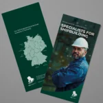Mock-up eines englischen RLE Engineering & Services Flyers mit Standortkarte Deutschlands und Branchenmotiv. Professionelles Werbematerial zur Präsentation von RLE Engineering & Services Lösungen im Bereich Schiffbau