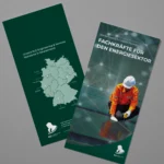 Mock-up eines RLE Engineering & Services Flyers mit Standortkarte Deutschlands und Branchenmotiv. Professionelles Werbematerial zur Präsentation von RLE Engineering & Services Lösungen im Energiesektor