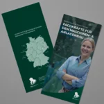 Mock-up eines RLE Engineering & Services Flyers mit Standortkarte Deutschlands und Branchenmotiv. Professionelles Werbematerial zur Präsentation von RLE Engineering & Services Lösungen im Bereich Maschinenbau