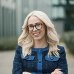 Portrait Selina Kate Weckwarth, Teamleiterin Region West